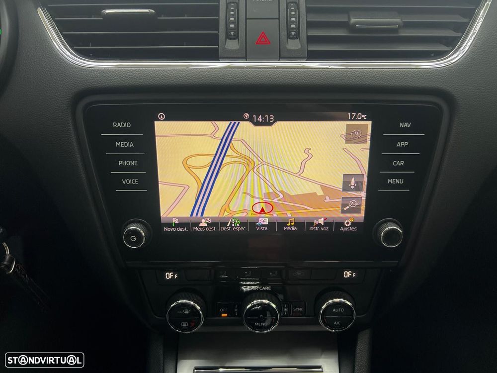 Skoda Octavia 1.6 TDI Style DSG - 24