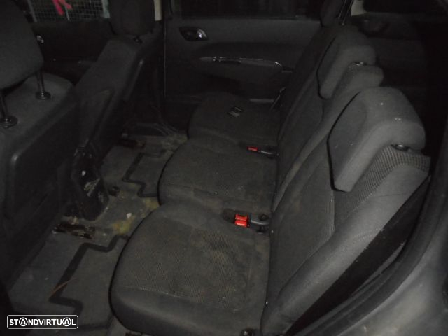 Carro MOT: 9HD 9H05 DV6C CXVEL: 20CA07 PEUGEOT 5008 2015 1.6HDI 115CV 5P CINZA DIESEL - 5
