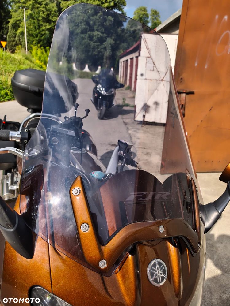 Yamaha FJR - 9