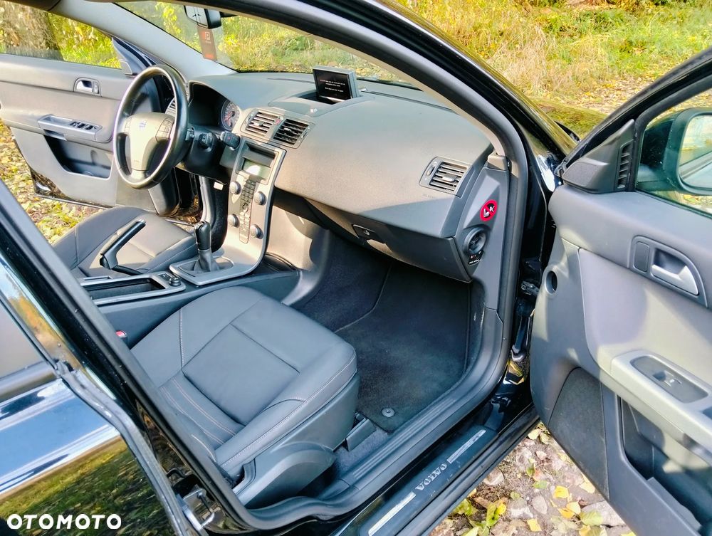Volvo V50 - 7