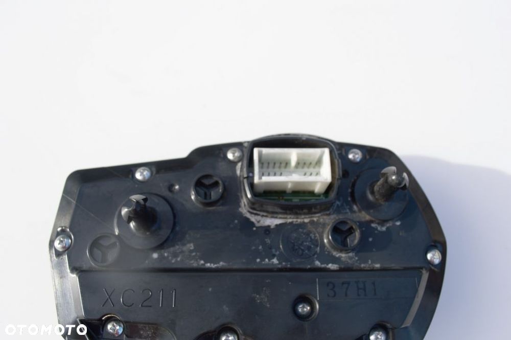 SUZUKI GSXR 600/750 K8 K9 LICZNIK ZEGARY - 6