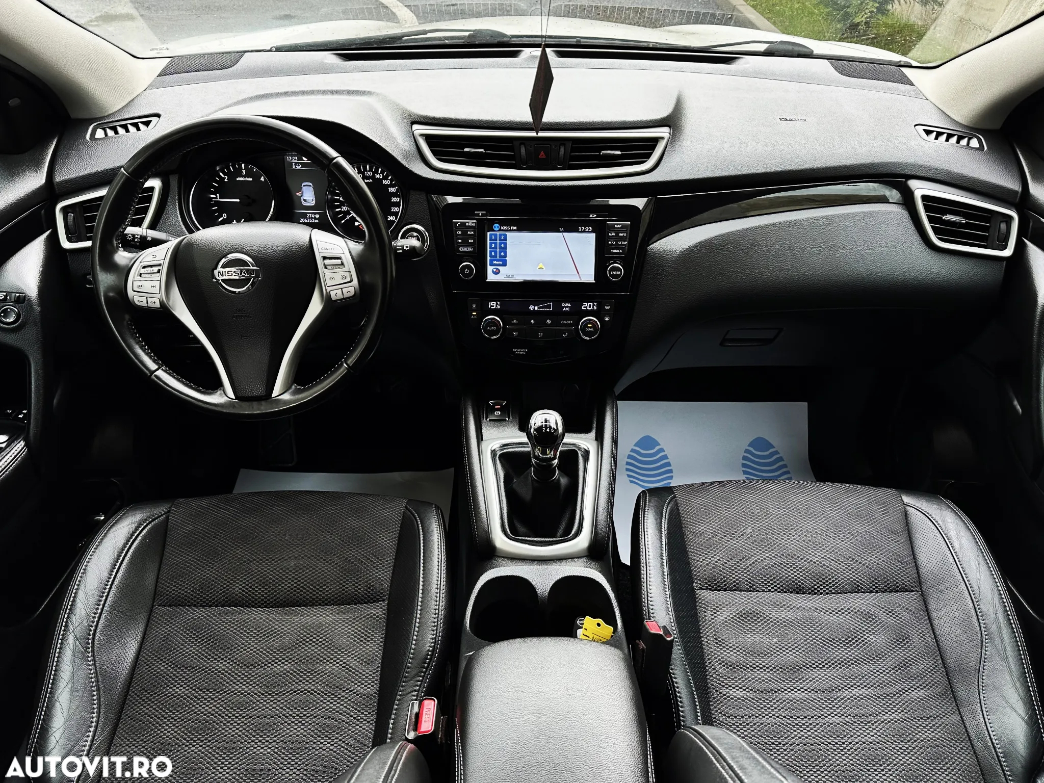 Nissan Qashqai 1.5 DCI TEKNA - 6
