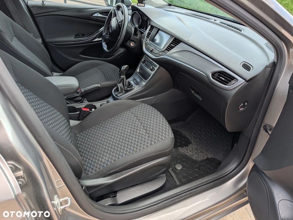 Opel Astra 1.4 T Elite S&S - 29