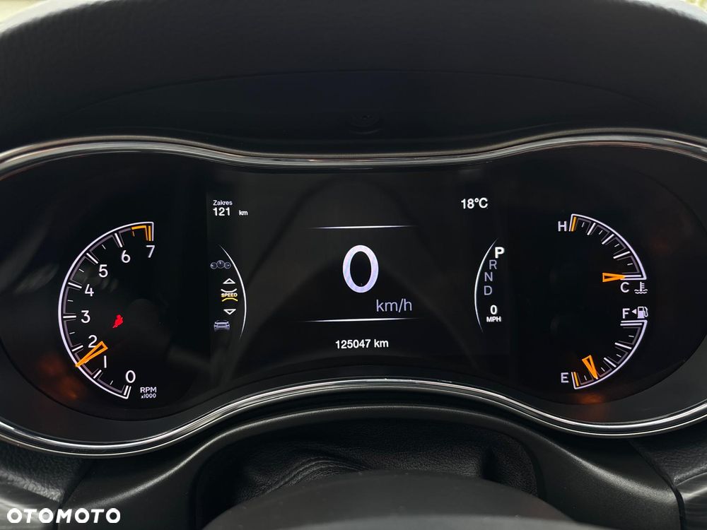 Jeep Grand Cherokee - 20