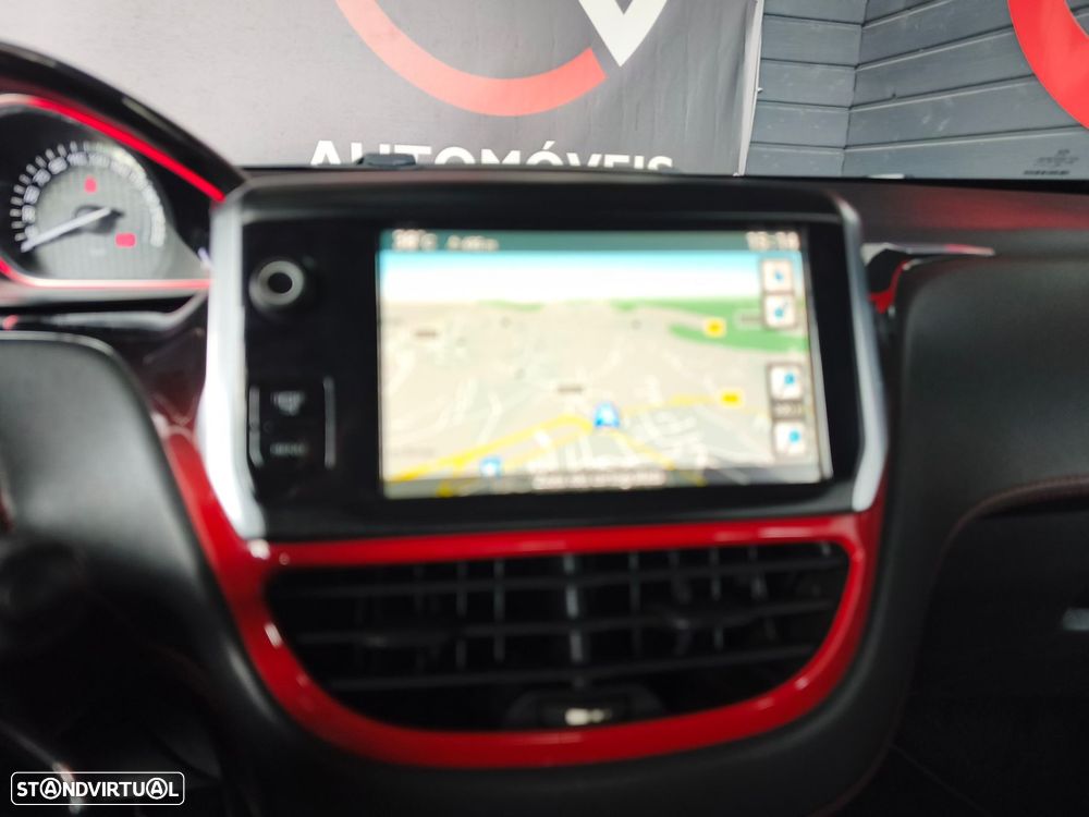 Peugeot 208 1.6 THP GTi - 18