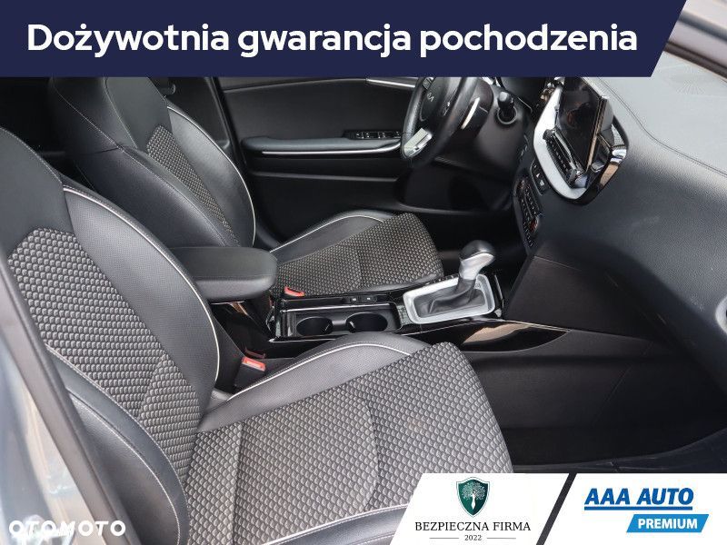 Kia XCeed - 11