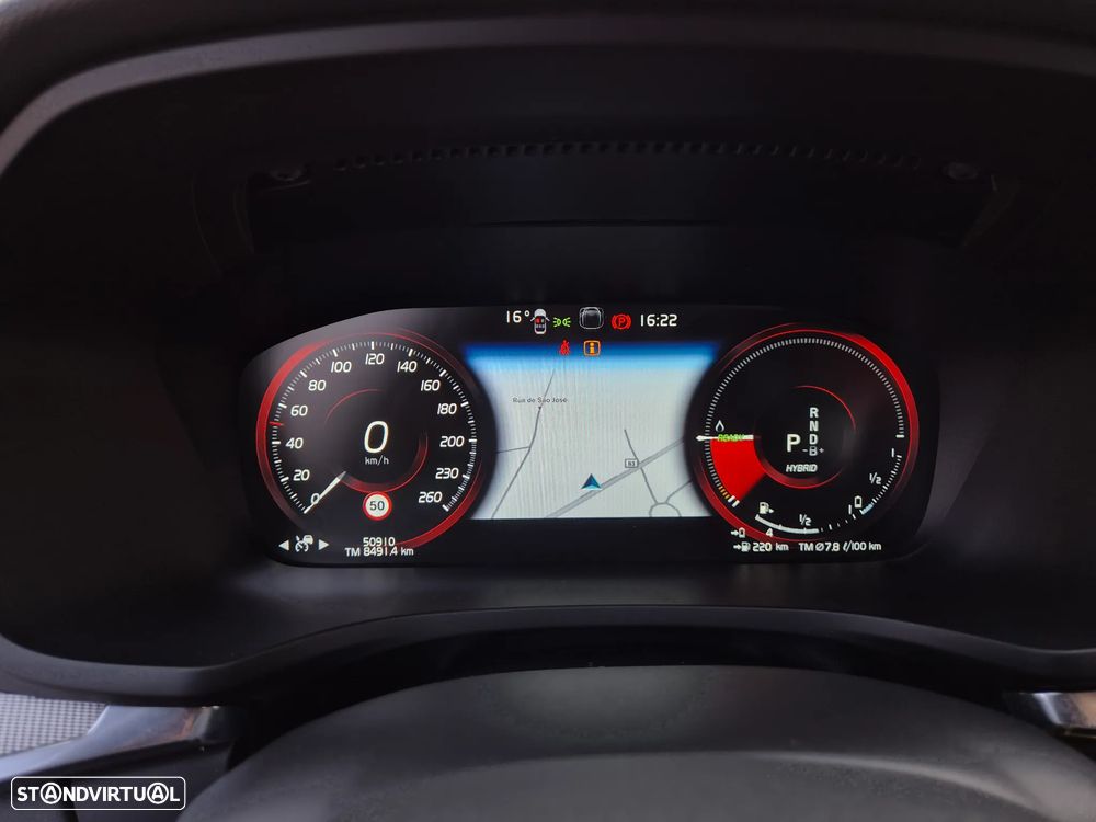 Volvo V60 2.0 T6 AWD TE R-Design - 19