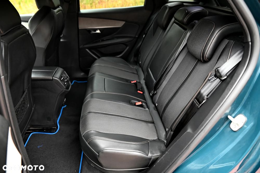 Peugeot 3008 225 e-EAT8 GT Pack - 24
