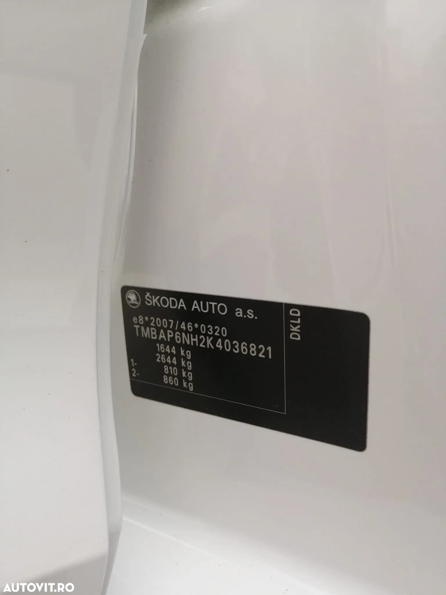 Skoda RAPID 1.0 TSI Ambition - 25