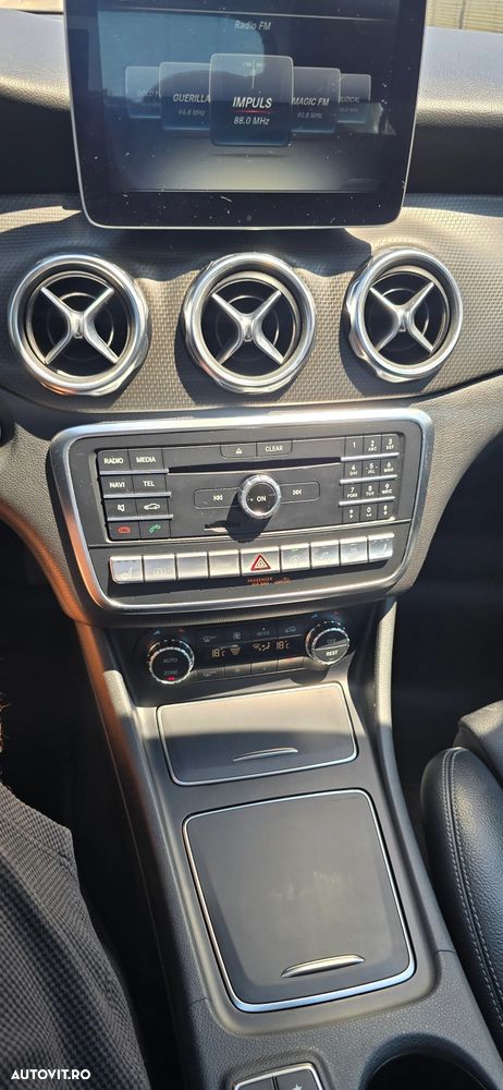 Mercedes-Benz GLA 200 d 4MATIC Aut. - 7
