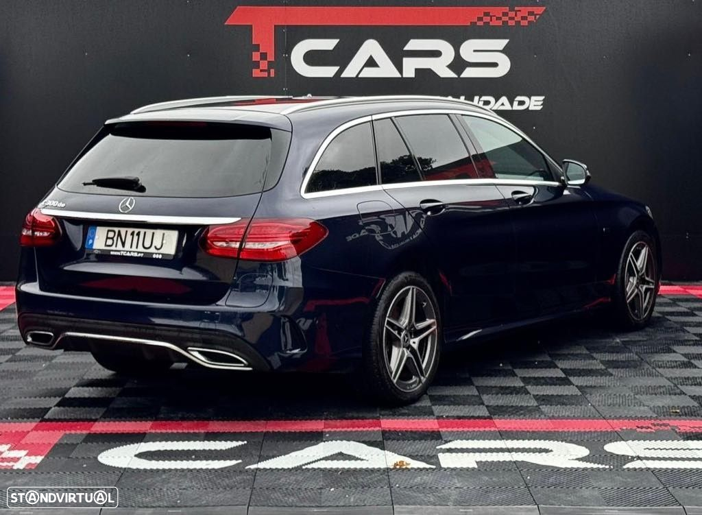 Mercedes-Benz C 300 de AMG Line - 3
