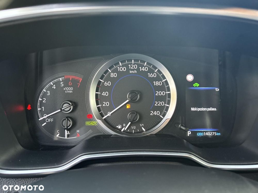 Toyota Corolla 1.8 Hybrid Comfort - 18