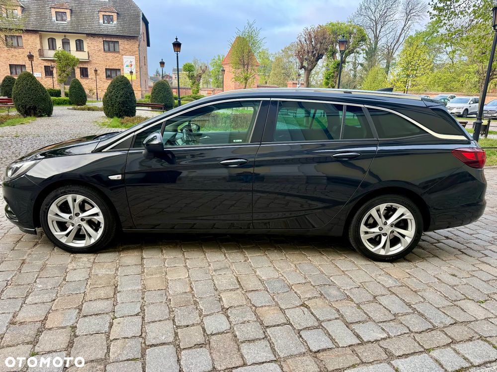 Opel Astra 1.6 BiTurbo D (CDTI) Start/Stop Innovation - 2