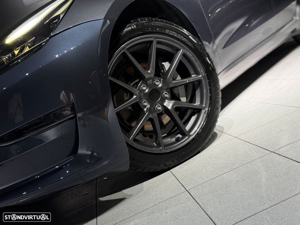 Tesla Model 3 Long-Range Dual Motor AWD - 7