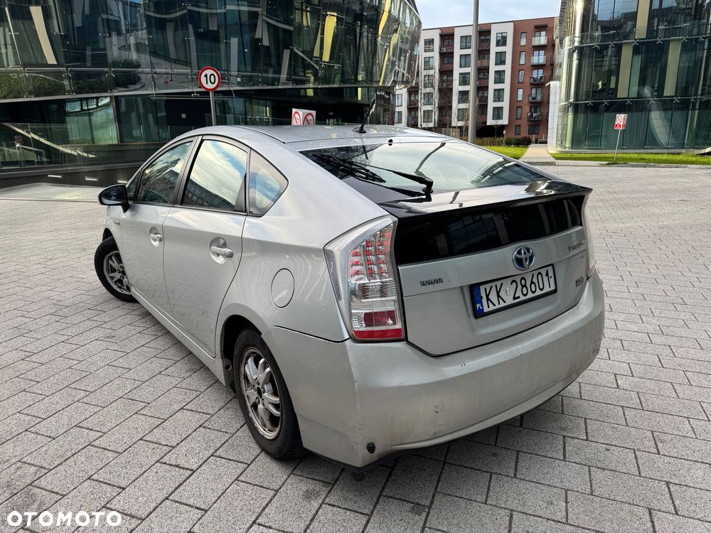 Toyota Prius - 9