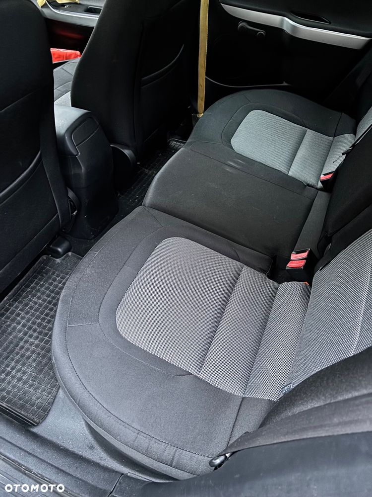 Kia Ceed 1.4 L Business Line - 7