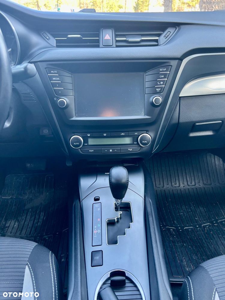 Toyota Avensis 2.0 Prestige MS - 15