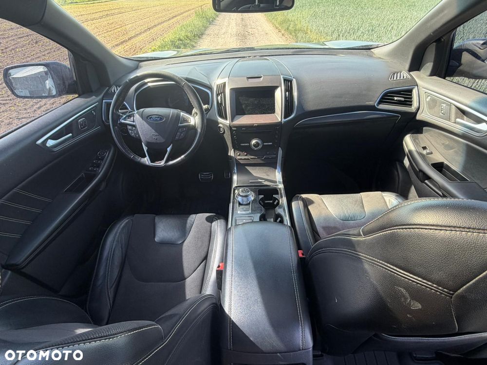 Ford Edge - 21