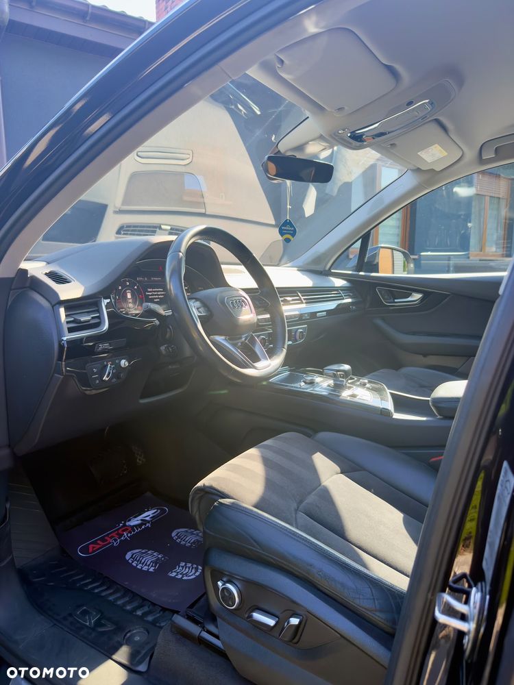 Audi Q7 - 9