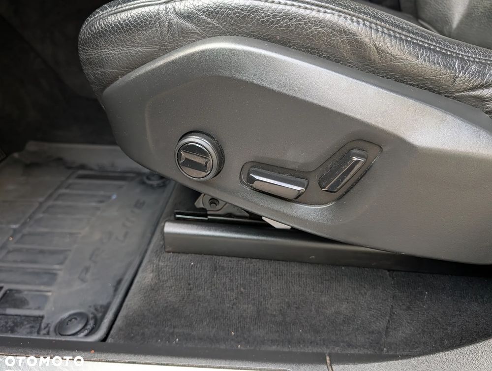 Volvo XC 90 T6 AWD Geartronic Momentum - 12