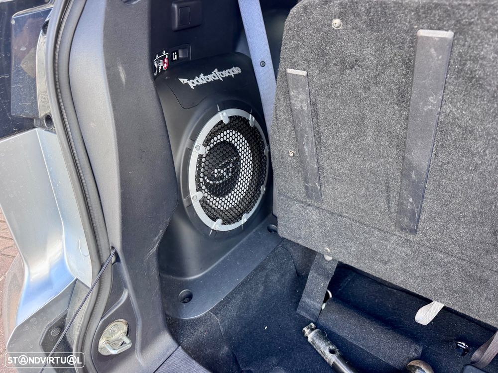 Mitsubishi Outlander 2.2 DI-D Instyle Navi - 20