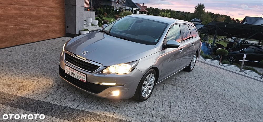 Peugeot 308 SW BlueHDi 120 Stop & Start Allure - 32