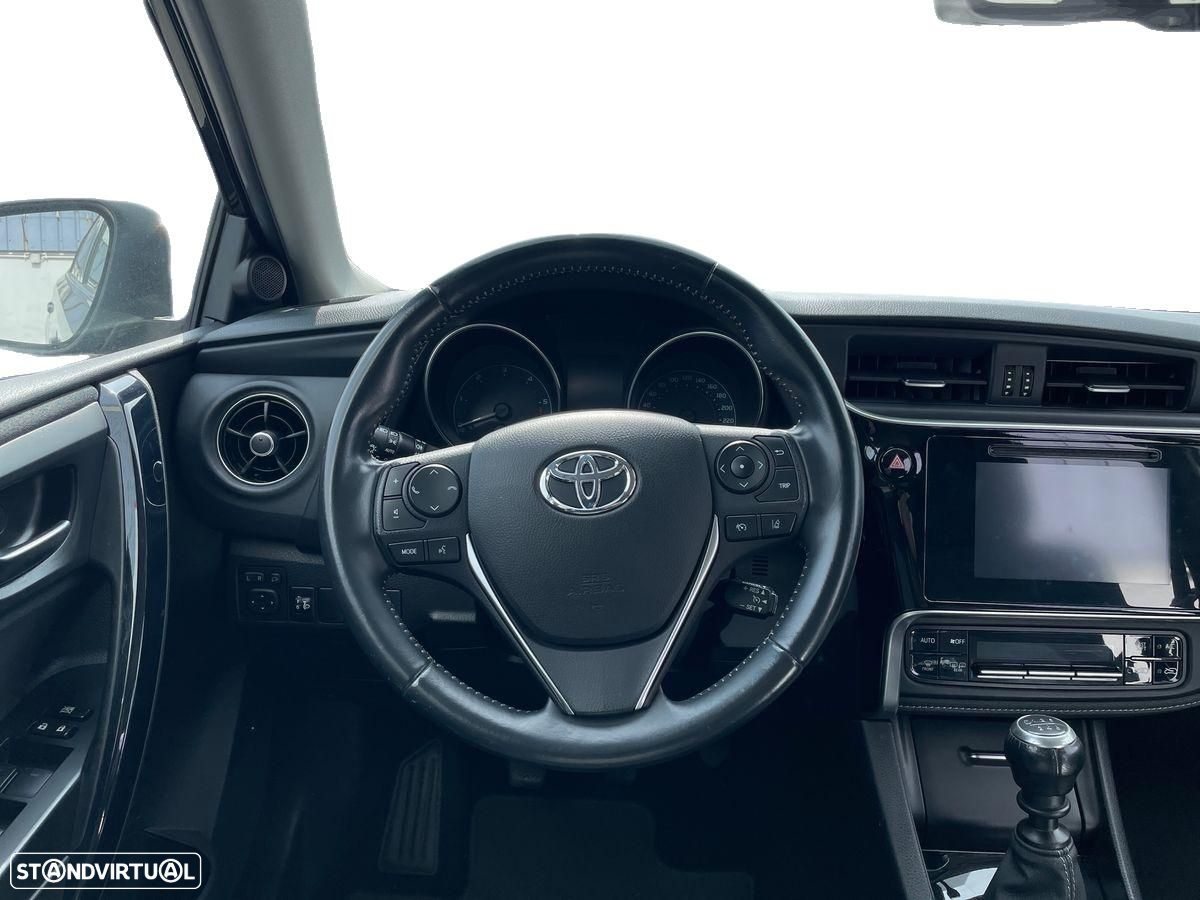 Toyota Auris Touring Sports 1.4 D-4D C.+P.Techo+P.Sport - 9