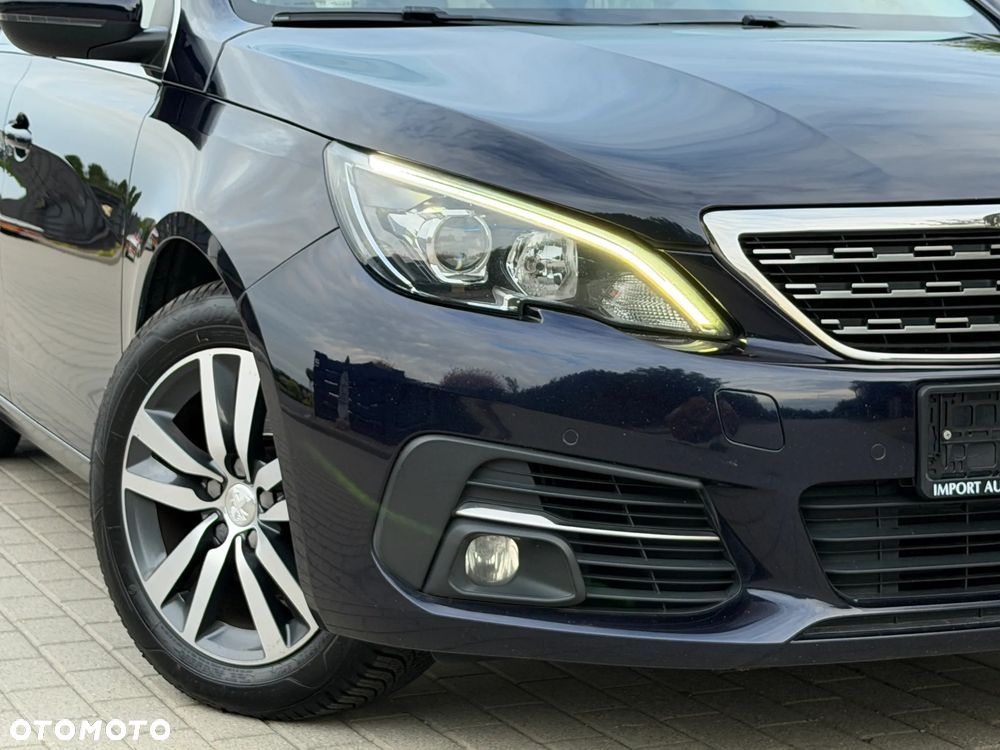 Peugeot 308 BlueHDi FAP 130 Stop & Start Allure - 29