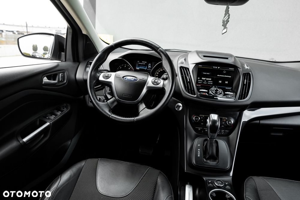 Ford Kuga 2.0 TDCi 4x4 Titanium - 26