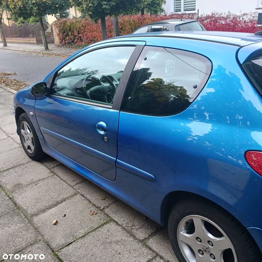 Peugeot 206 - 3