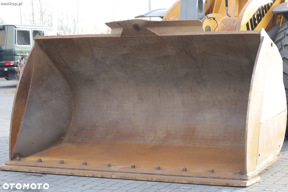 Liebherr L566 XPower - 12