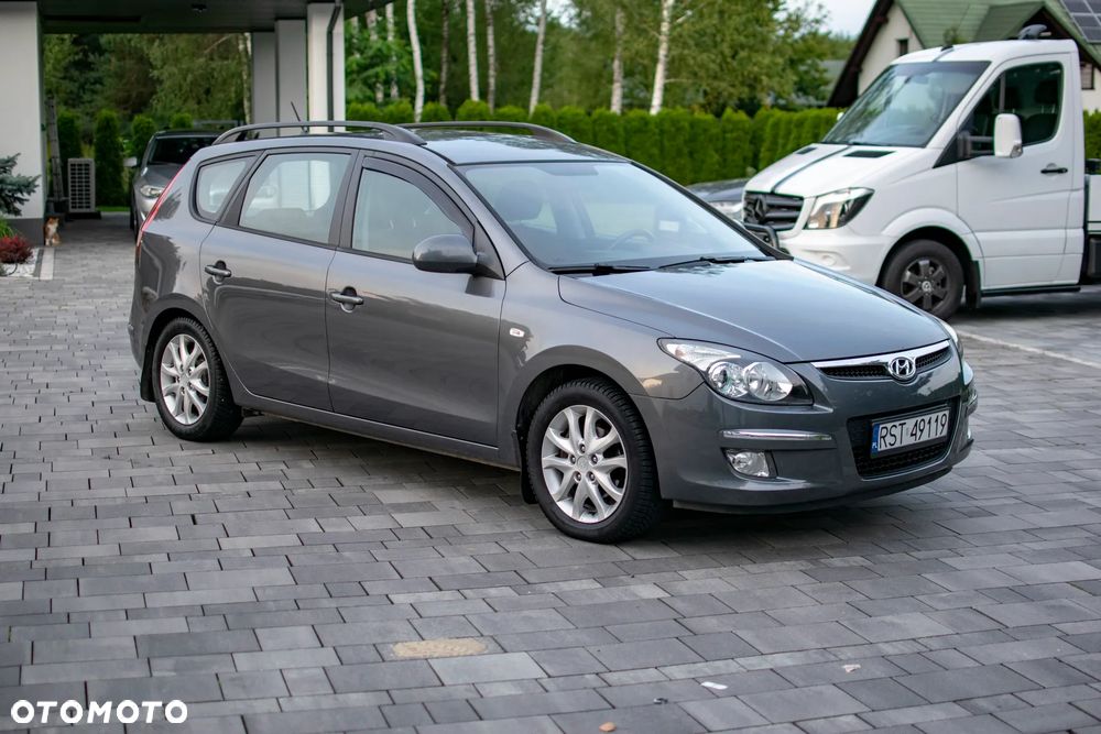 Hyundai i30 - 32