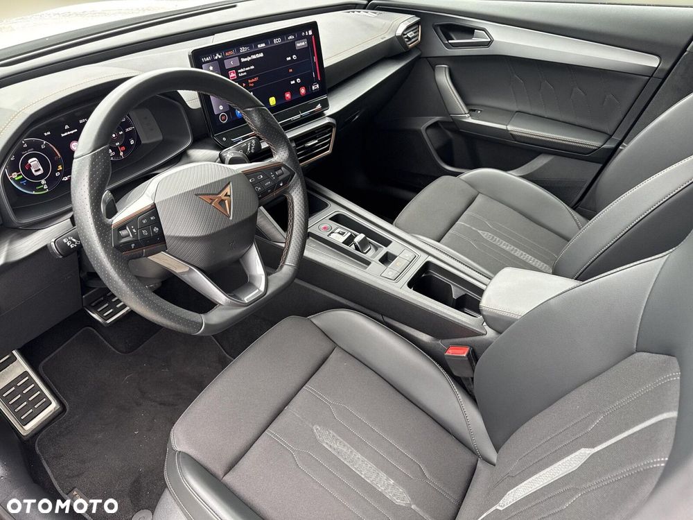 Cupra Formentor 1.4 e-Hybrid VZ DSG - 10