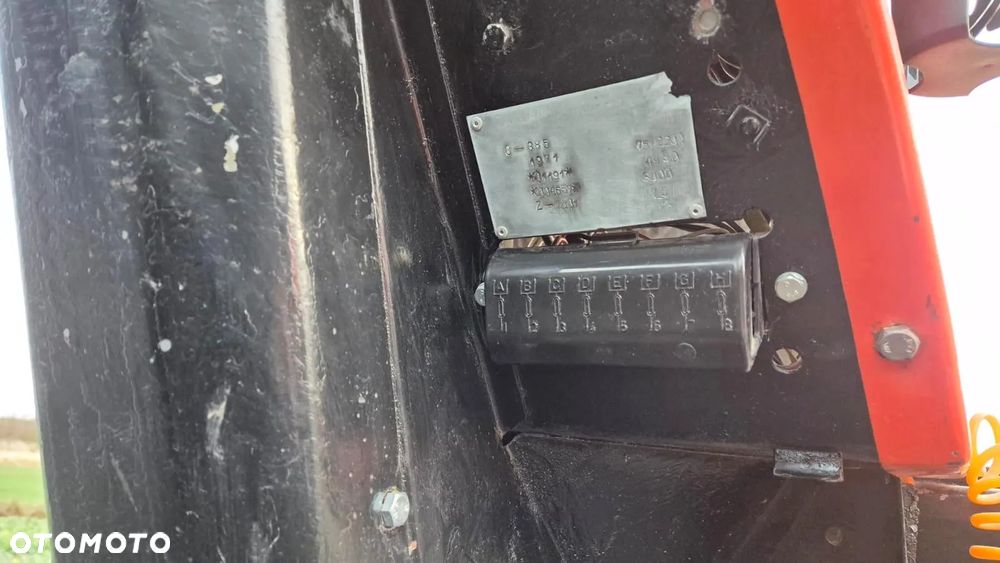 Ursus C 385 / 902 / 912 / NOWE OPONY / HITCH / HAKI 2 KAT. - 37