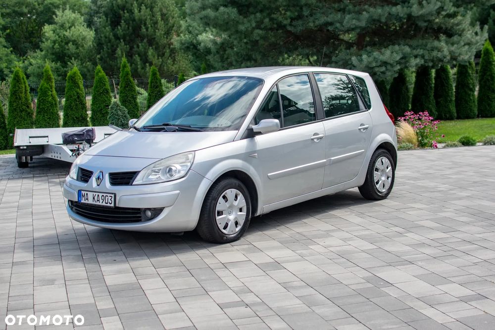 Renault Scenic - 8