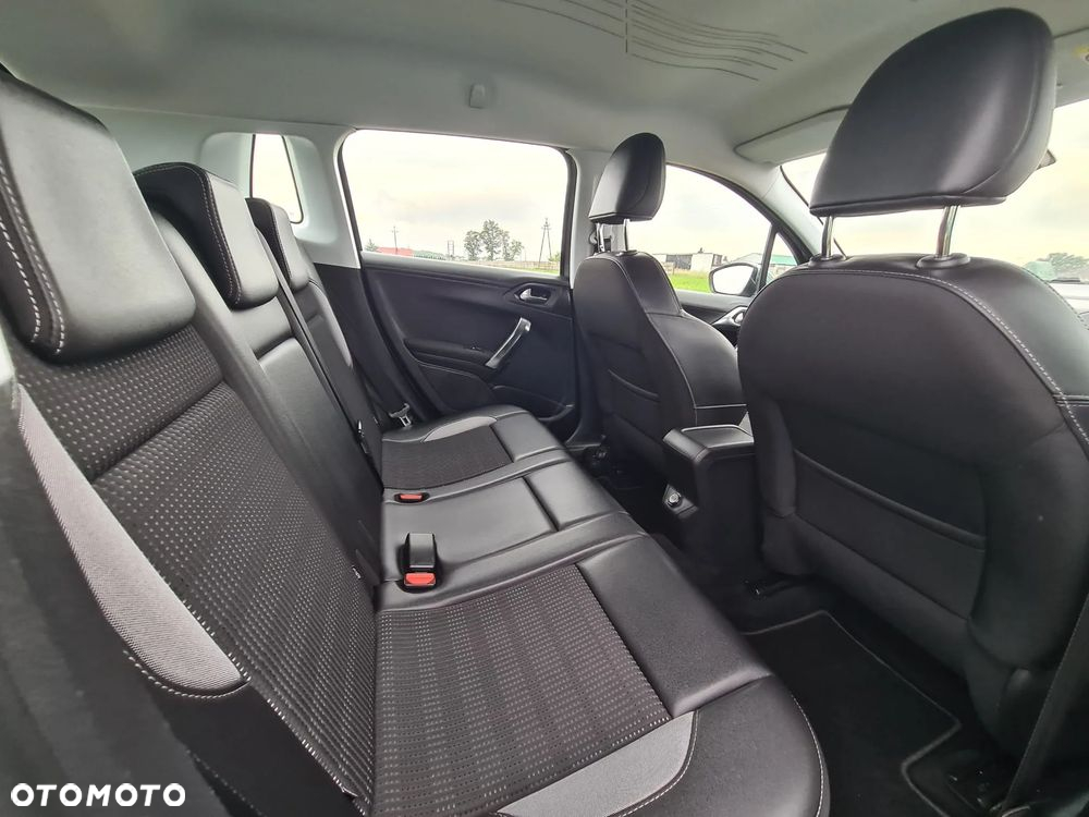 Peugeot 2008 PureTech 110 Stop&Start Allure - 10