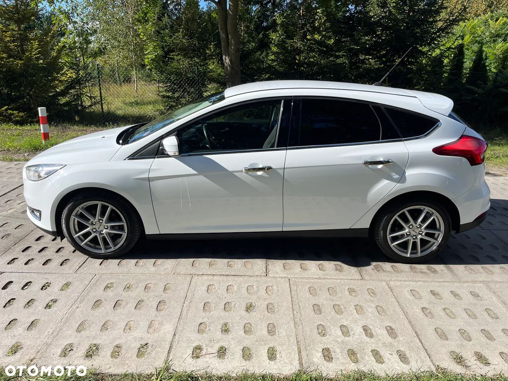 Ford Focus 1.0 EcoBoost SYNC Edition ASS - 11