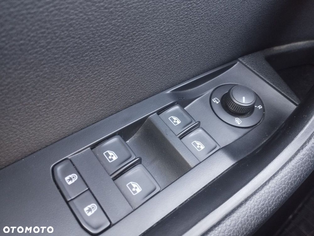 Skoda Superb 2.0 TDI SCR Style DSG - 9