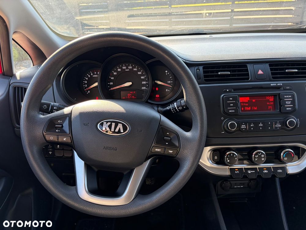 Kia Rio 1.2 Spirit - 29