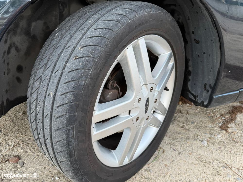 Ford Focus SW 1.8 TDdi Comfort - 8