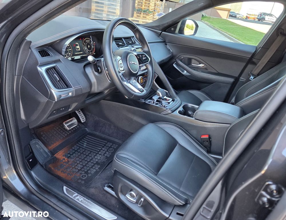 Jaguar E-Pace P200 AWD Aut. R-Dynamic HSE - 29