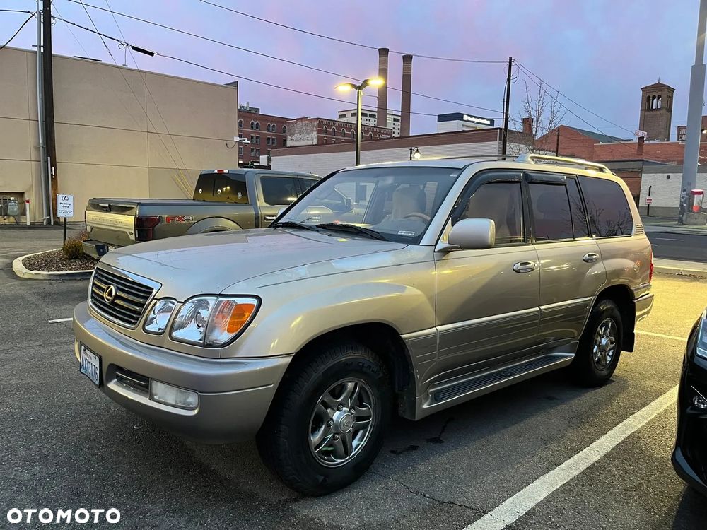 Lexus LX - 11
