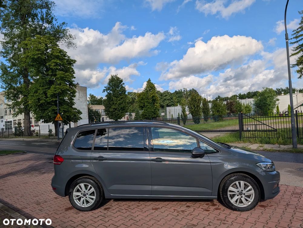Volkswagen Touran 2.0 TDI BMT SCR Comfortline - 5