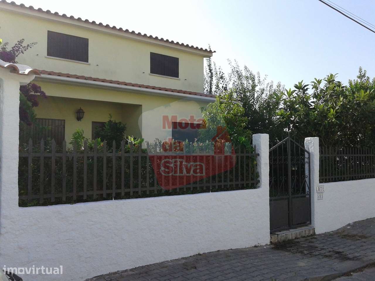 Excelente Moradia T5 com Garagem em Fernão Ferro - Grande imagem: 2/17