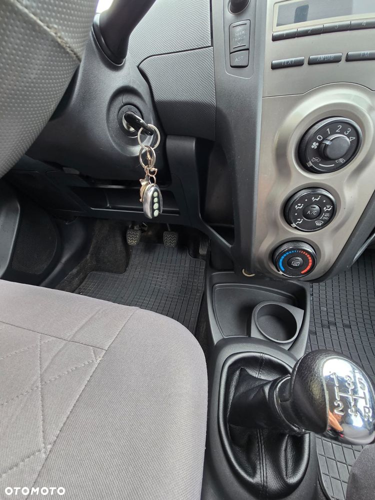 Toyota Yaris 1.0 Active - 16