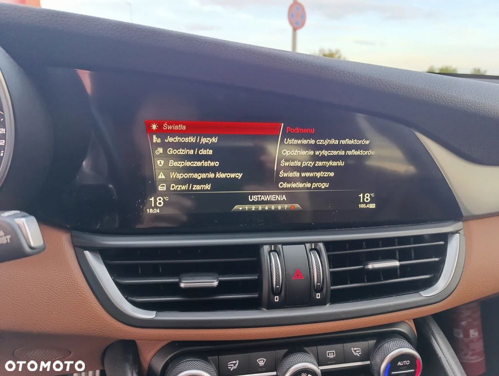 Alfa Romeo Giulia 2.2 Super - 33