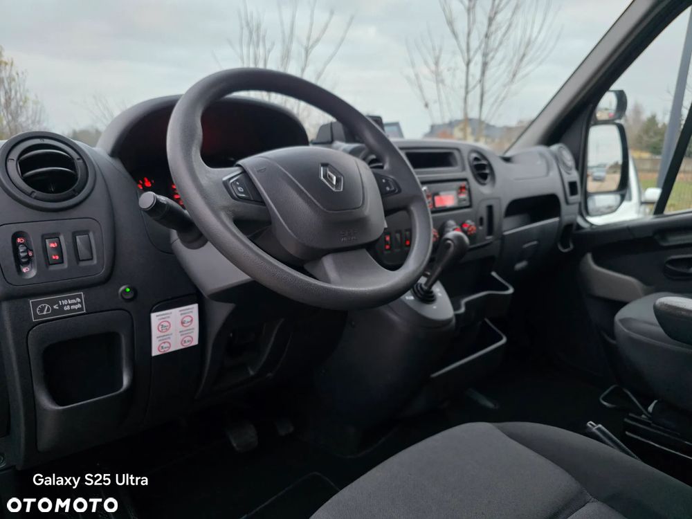 Renault Master - 25