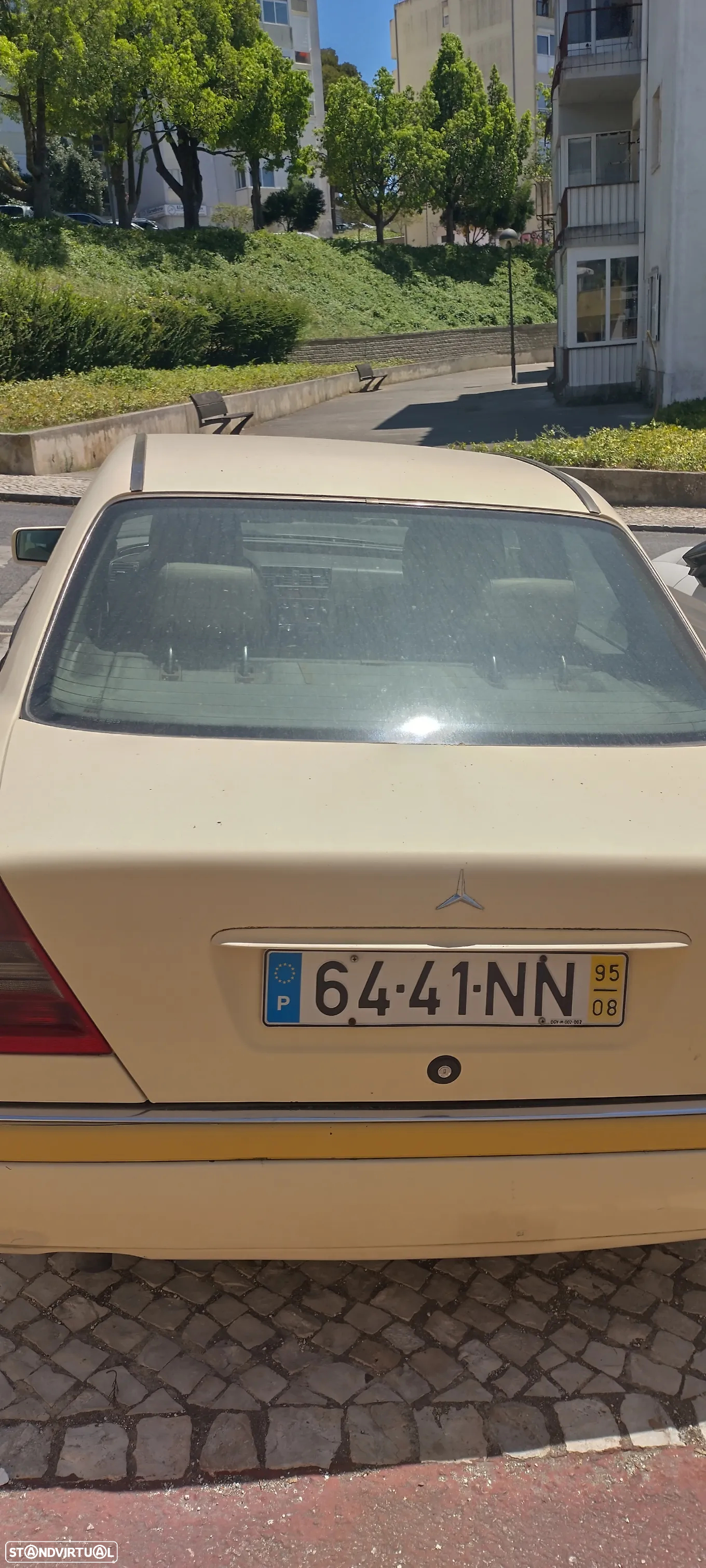 Mercedes-Benz C 250 D Elegance - 2