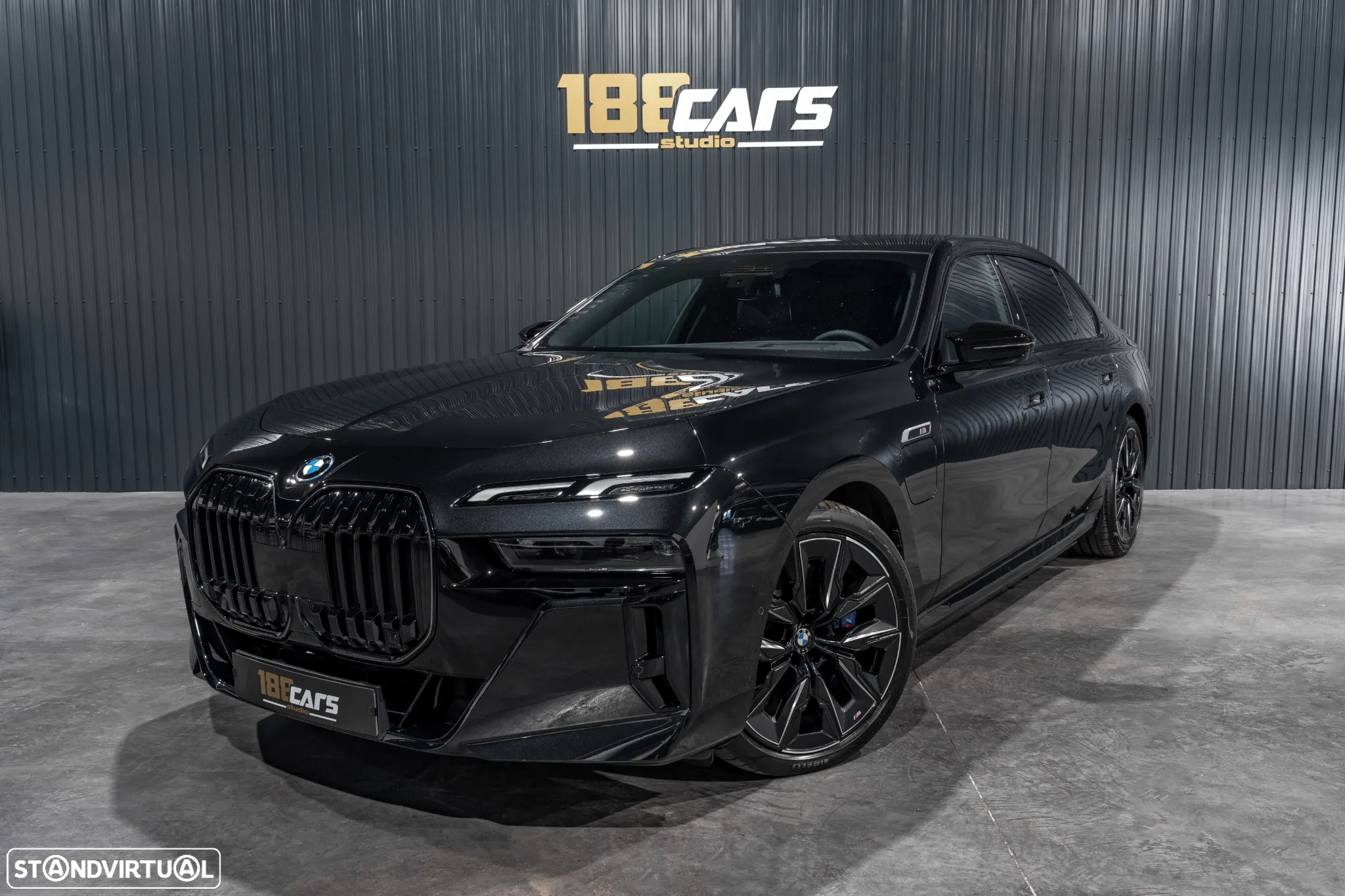 BMW 750 750e xDrive Pack Desportivo M - 41