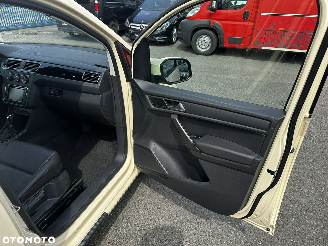 Volkswagen Caddy - 24